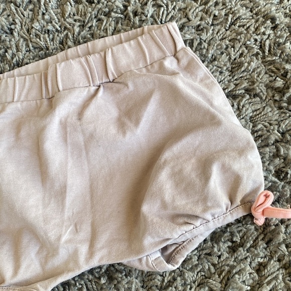 Baby Toddler Girl Shorts and Tops Bundle Size 12 Months - Picture 6 of 14